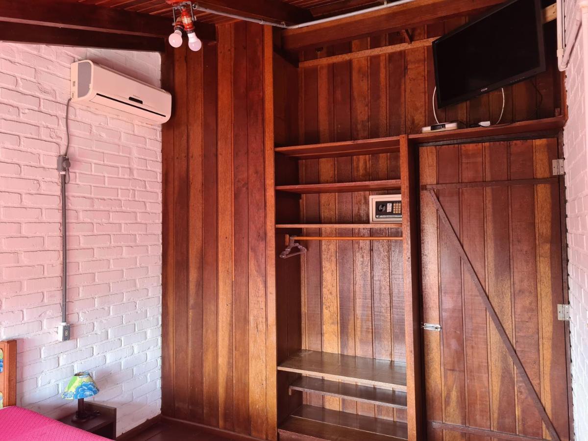 Sunshine Residencial Apartment บอมบินญัส ภายนอก รูปภาพ
