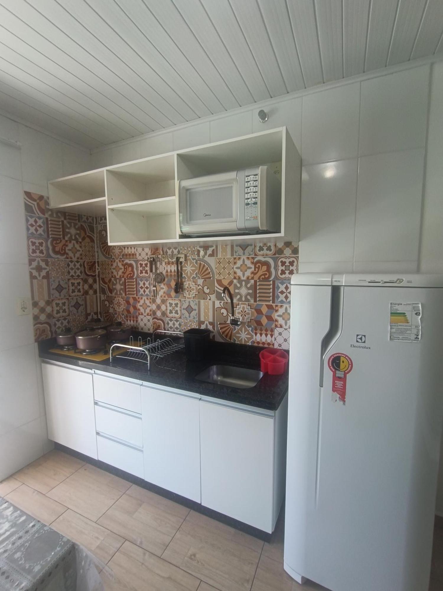 Sunshine Residencial Apartment บอมบินญัส ภายนอก รูปภาพ