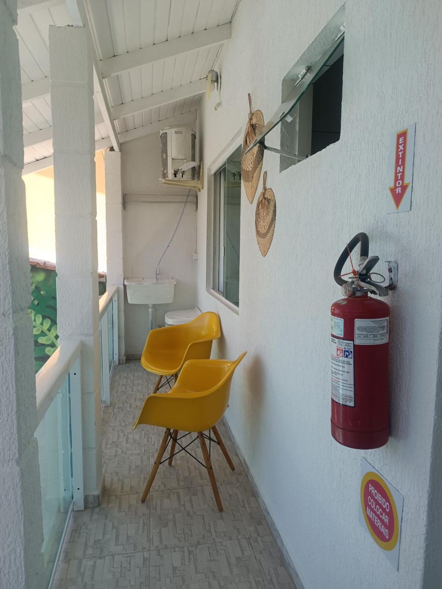 Sunshine Residencial Apartment บอมบินญัส ภายนอก รูปภาพ