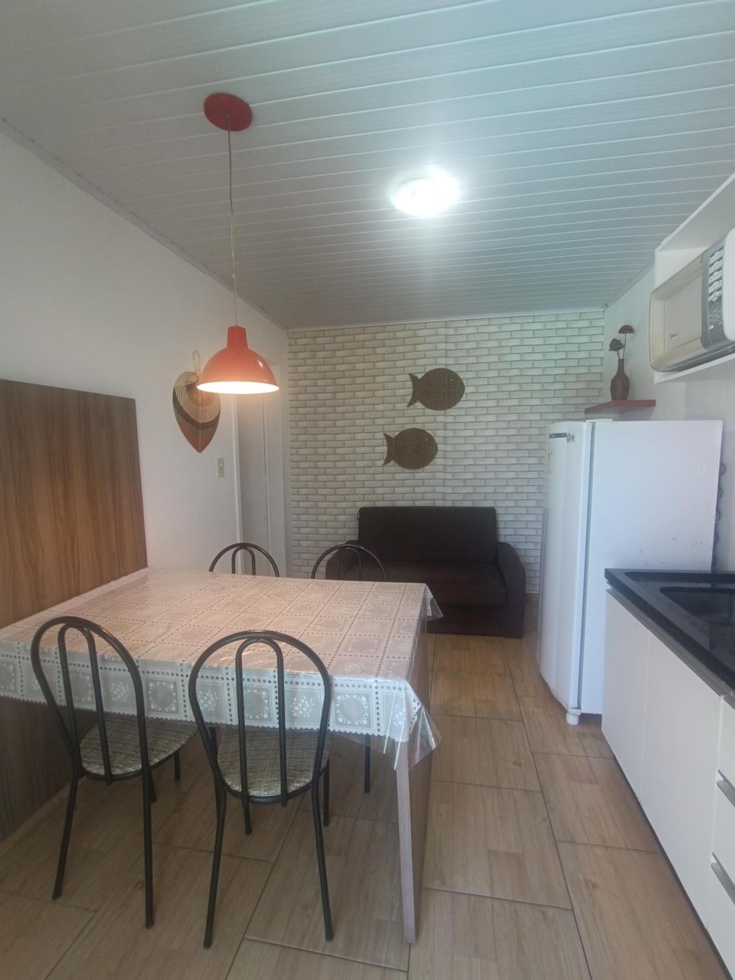 Sunshine Residencial Apartment บอมบินญัส ภายนอก รูปภาพ