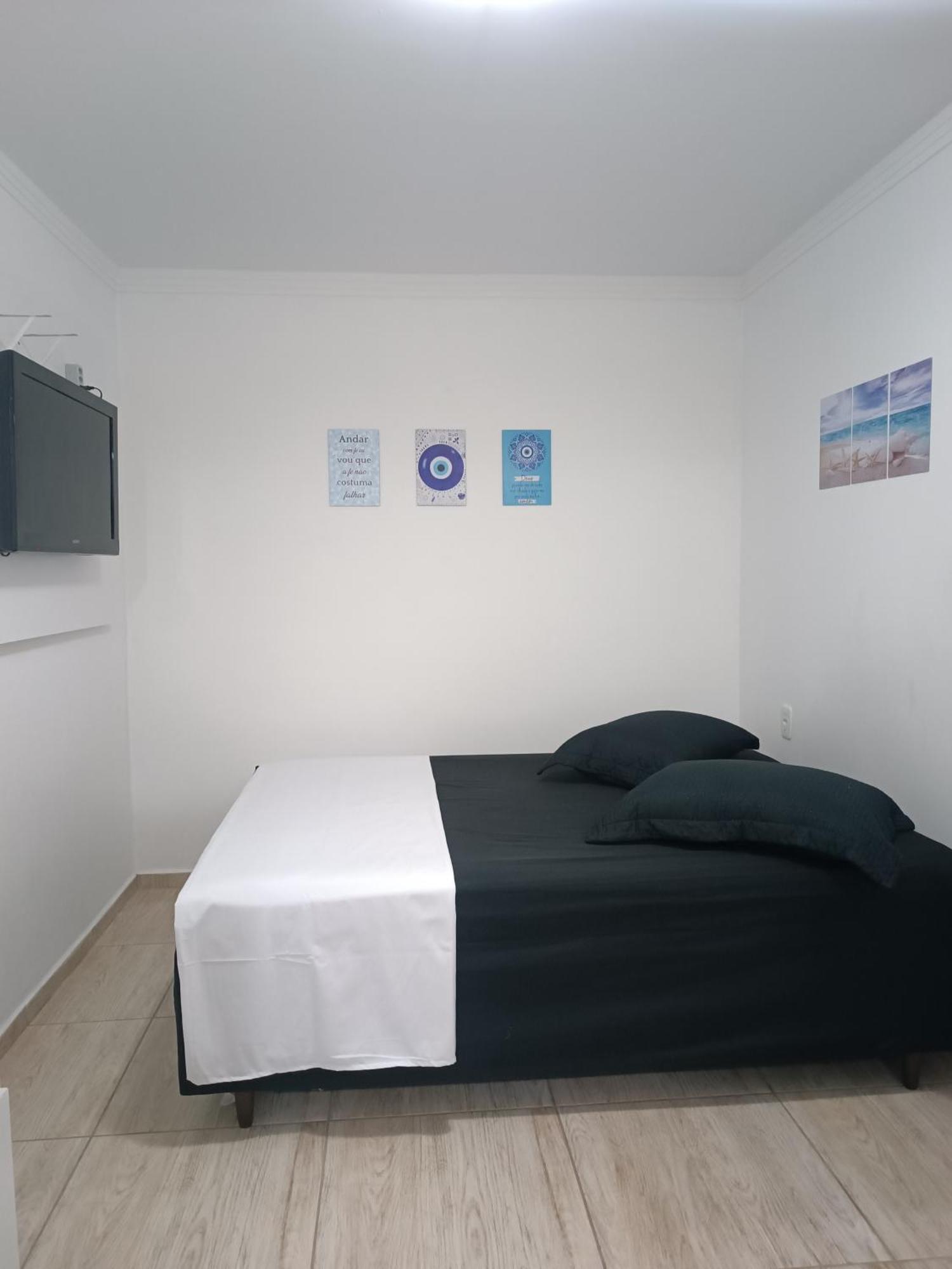 Sunshine Residencial Apartment บอมบินญัส ภายนอก รูปภาพ