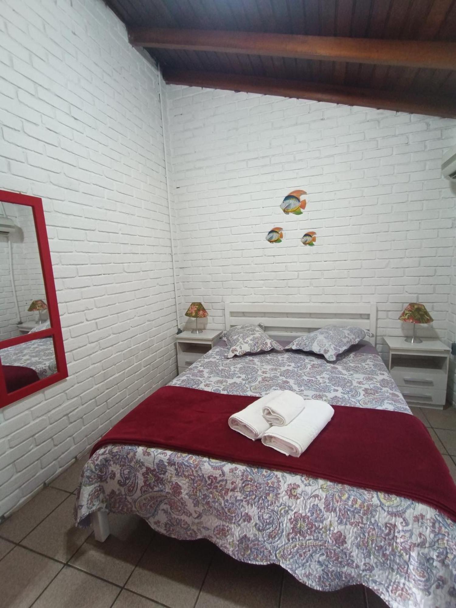 Sunshine Residencial Apartment บอมบินญัส ภายนอก รูปภาพ
