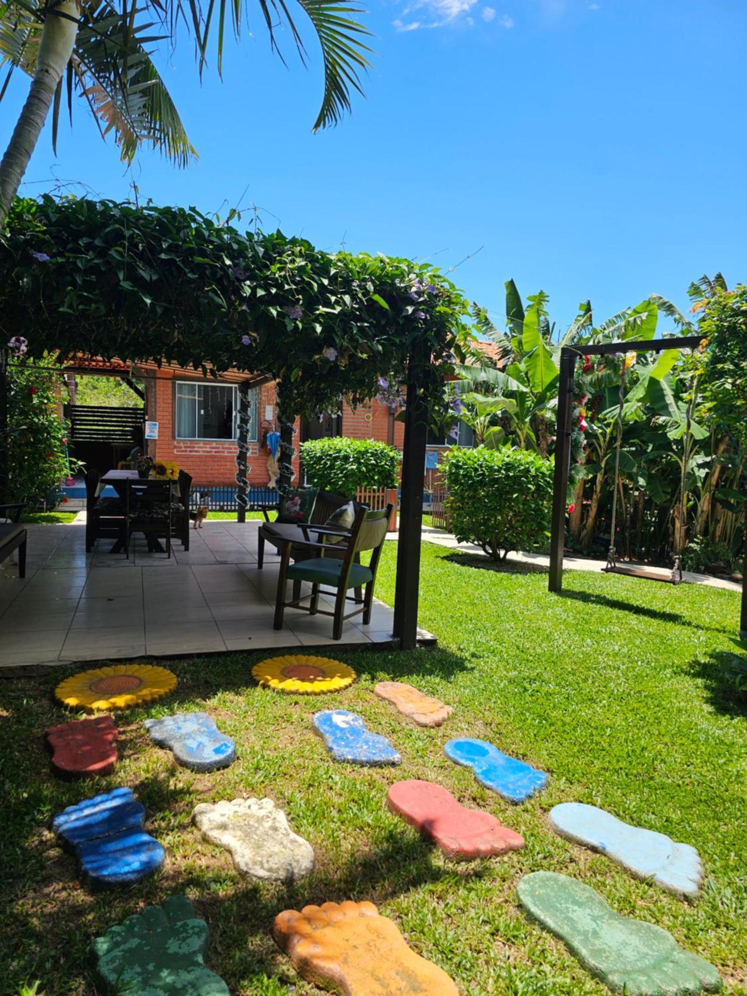 Sunshine Residencial Apartment บอมบินญัส ภายนอก รูปภาพ