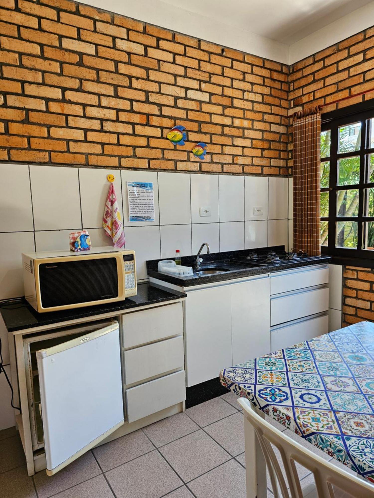 Sunshine Residencial Apartment บอมบินญัส ภายนอก รูปภาพ